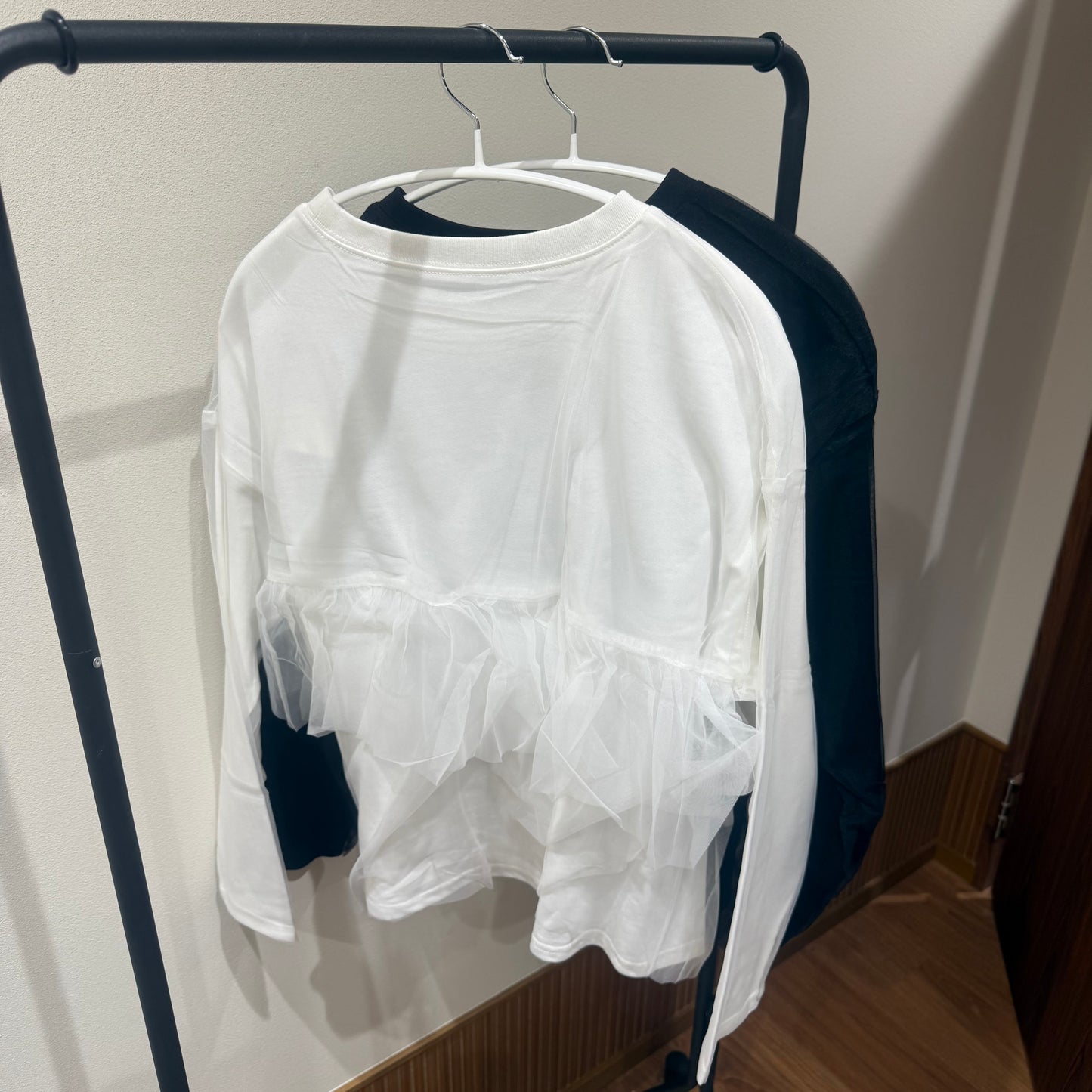 チュールレイヤードロングTシャツ