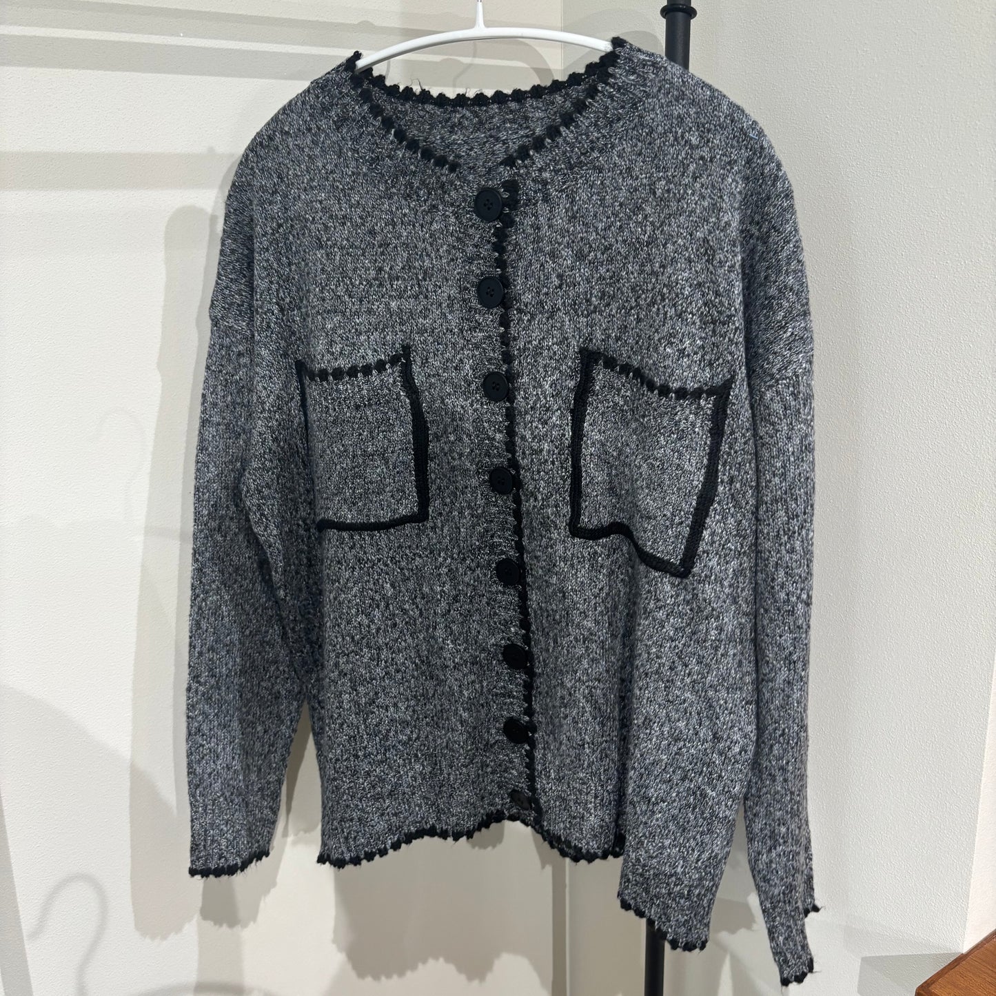 ポケットデザインカーディガン