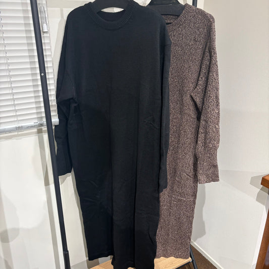 ロングニットワンピース