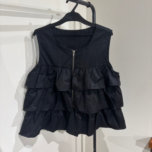 フリルベストジャケット