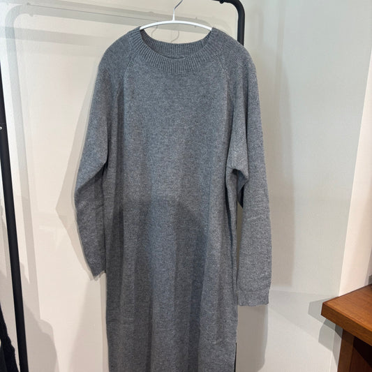 ロングセーターワンピース