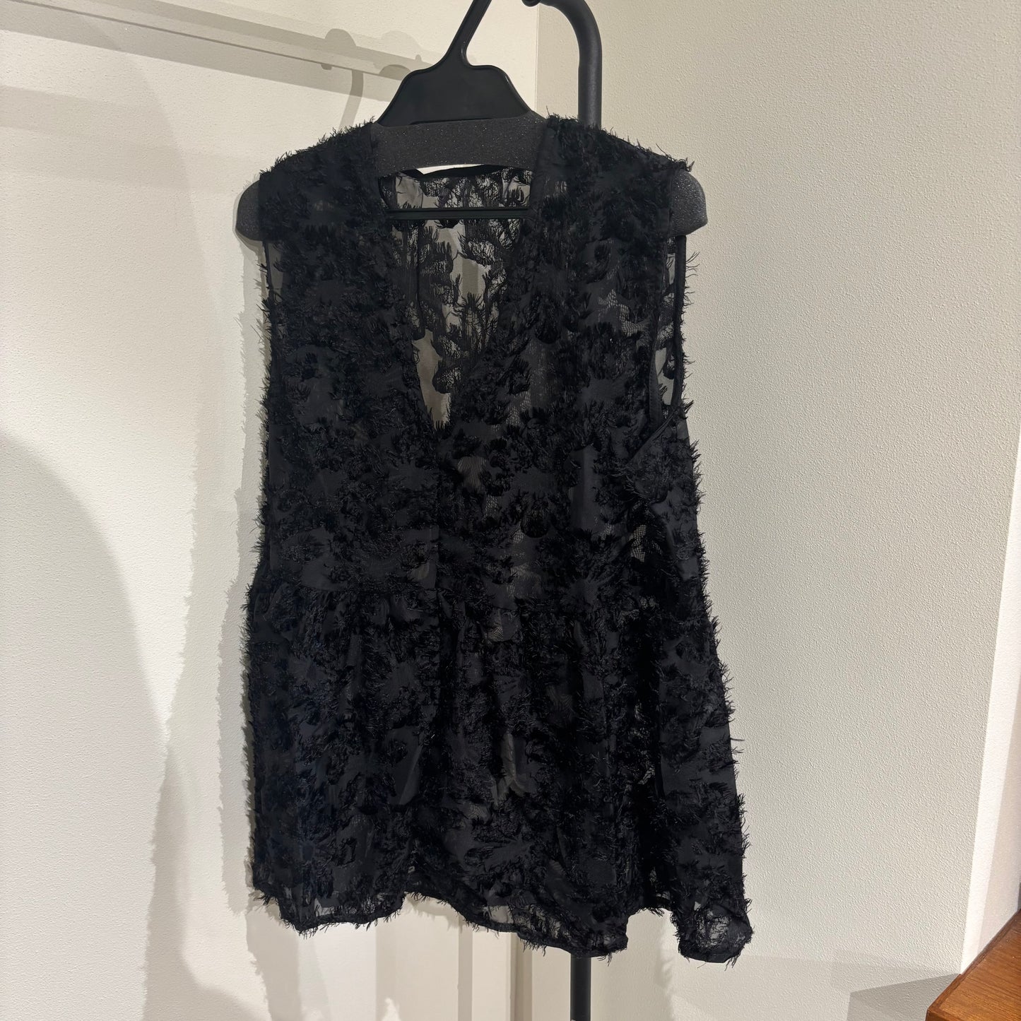 ルーズエアリーベスト