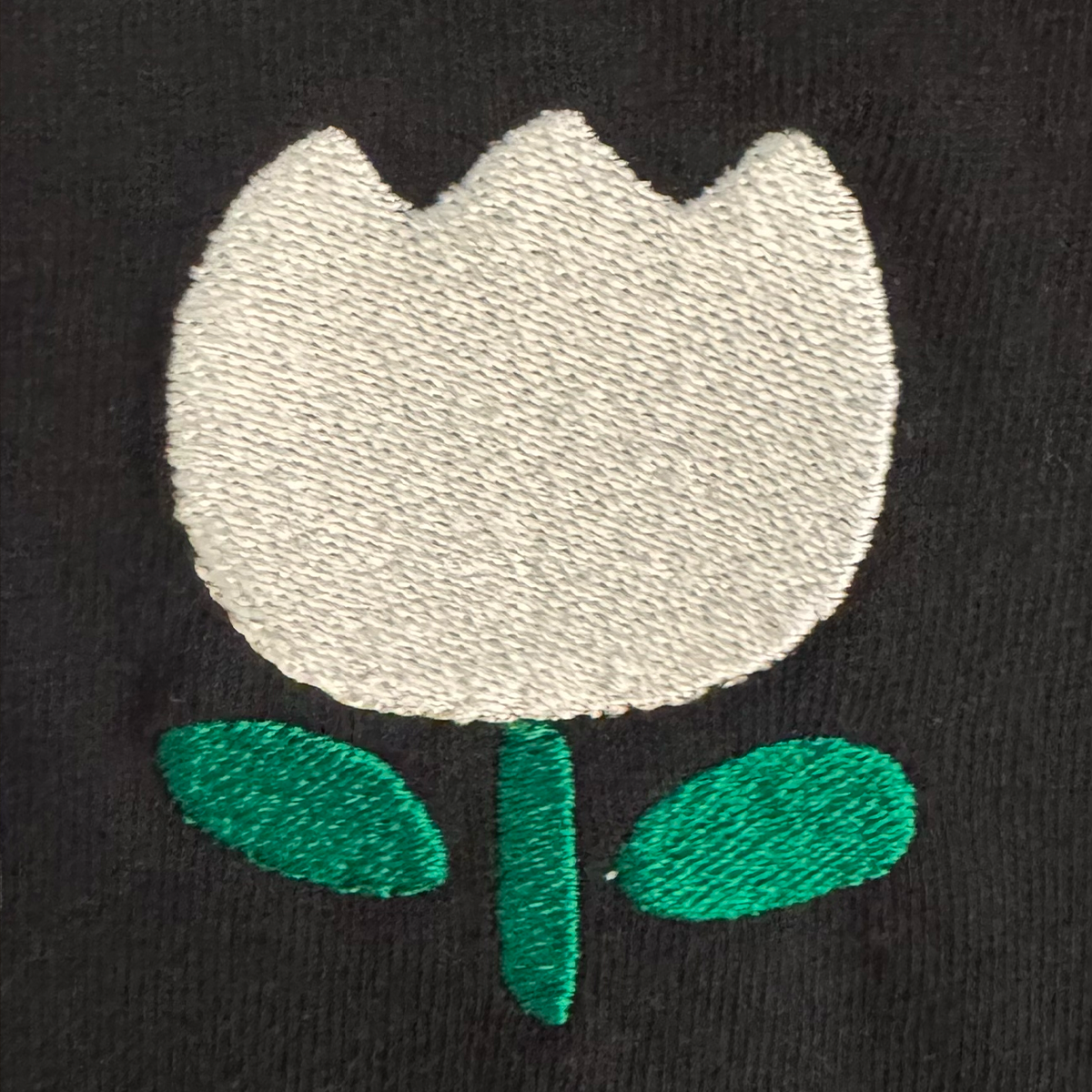 3DグラフィックチューリップTシャツ