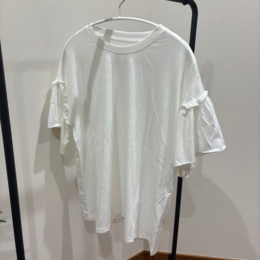 フリル袖Tシャツ