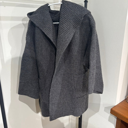 ルーズフードカーディガン