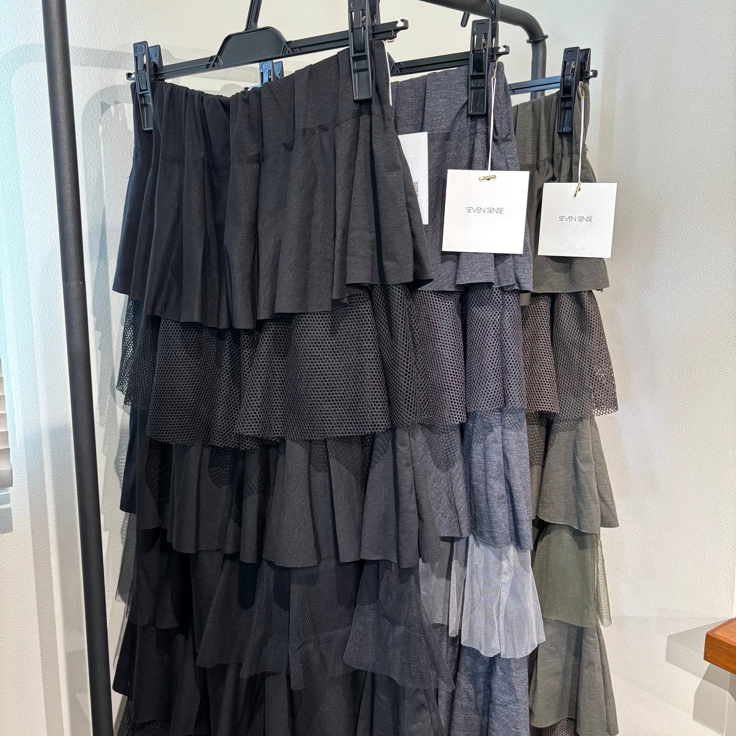 異素材ティアードスカート [SEVENDEYS]