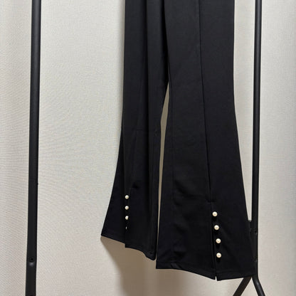 スリットパールデザインテーパードパンツ