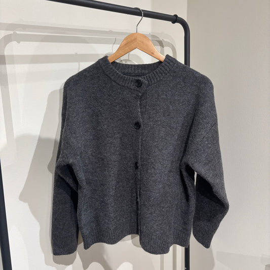 カジュアル無地カーディガン